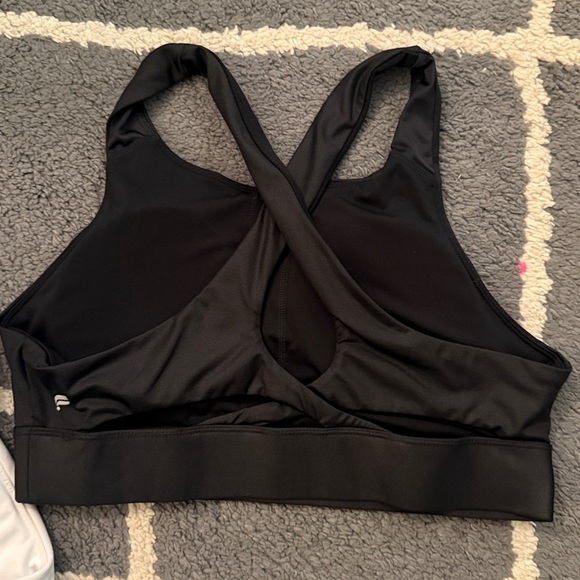 2 Fabletics sports bras - Picture 11 of 13